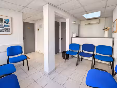 gardanne centre ? local professionnel 90 m² ? libre