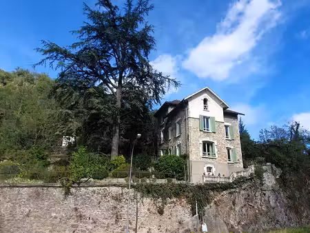 propriété de charme aux portes de la ville