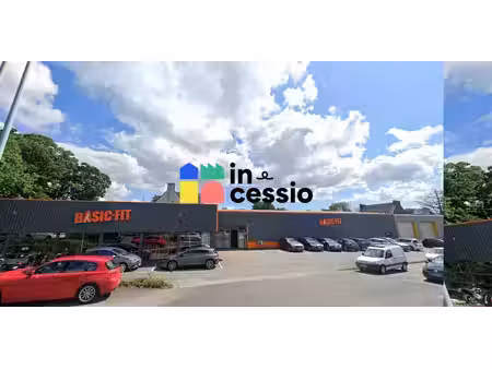 vente commerce landivisiau 29400 1588m²
