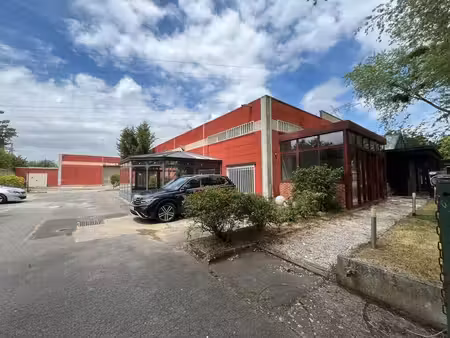 location local d’activités lisses 91090 1400m²