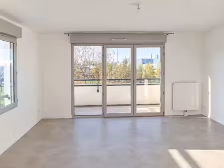 appartement t4 avec terrasse et parking à rouen
