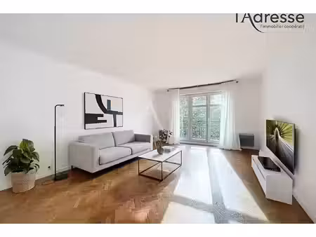 vente appartement 4 pièces  94.00m²  suresnes