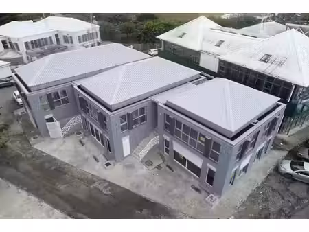 a louer bureaux 67 m2 - grand camp - disponible immediatement