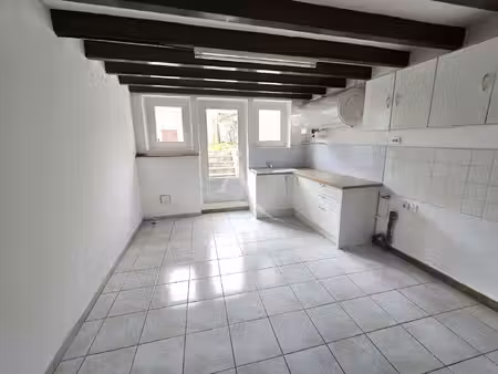 location maison 5 pièces  103.90m²  saint