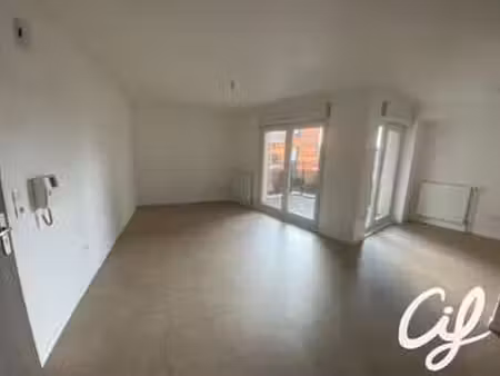 location appartement t1 à thouaré-sur-loire (44470) : à louer t1 / 36m² thouaré-sur-loire