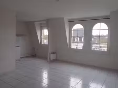 location appartement 3 pièces à falaise (14700) : à louer 3 pièces / 67m² falaise