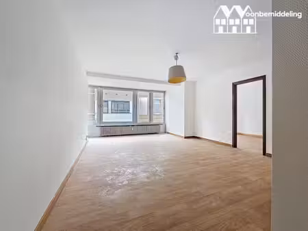 alost : appartement à rénover comprenant 2 chambres et 2 ...