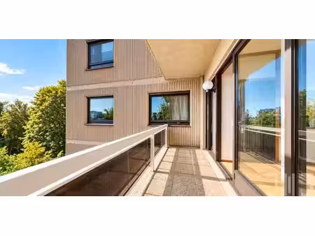 appartement à vendre à woluwe-saint-lambert pour € 345.000 avec 2 chambres à coucher