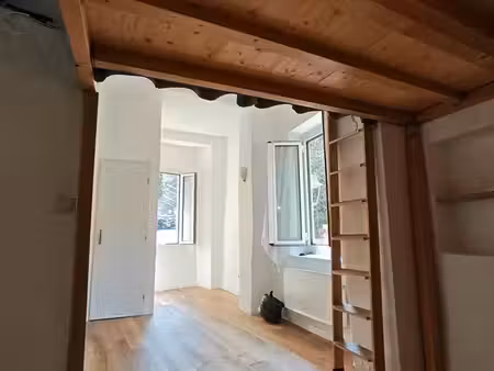 studio vieux nice 132000