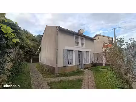 maison 6 pièces 77 m²