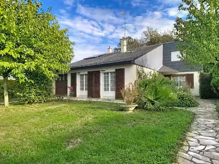 maison de plain pied total saint barthelemy d'anjou 3 chambres  jardin 800 m²