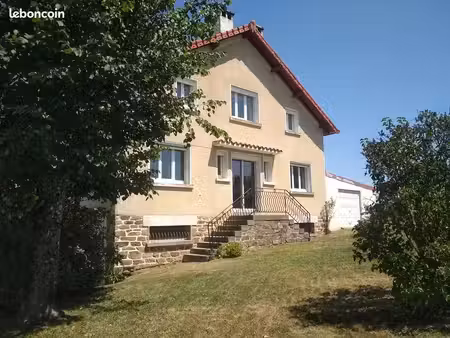 maison de village à lafeuillade en vézie entièrement restaurée