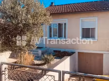 maison de ville sur terrain 760m2