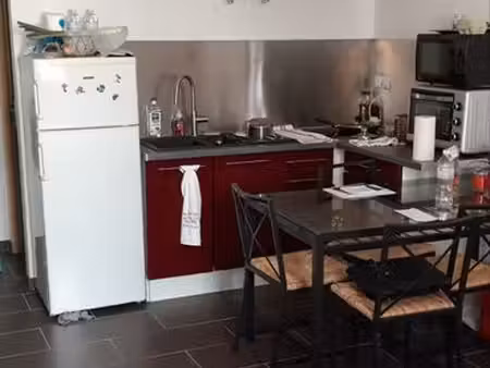 studio meublé refait a neuf