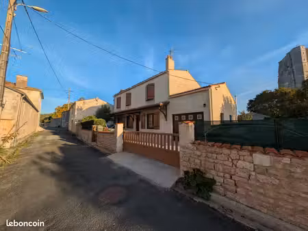 maison en pierre rénovée 110 m² à saint-jean-d'angle – 3 chambres  garage et jardin clos