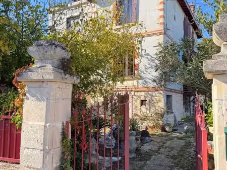 maison 6 pièces 216 m²