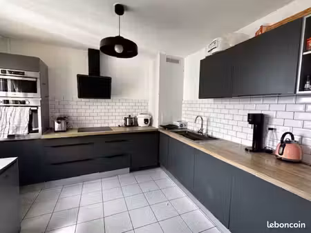 appartement non meublé st denis centre