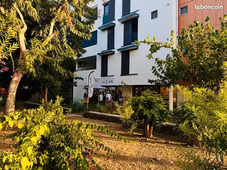 local 31 m² saint gilles les bains