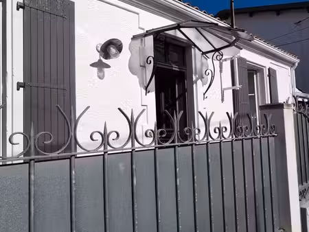 vend charmante maison a la rochelle