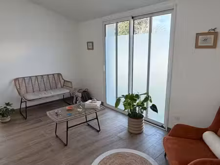 local professionnel 25m2