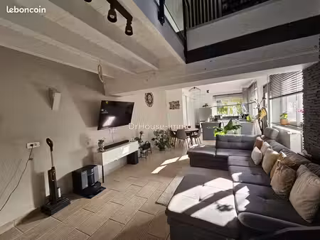 propriété 4 pièces 73 m²
