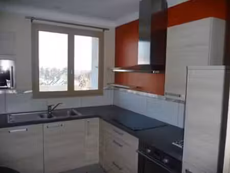 location appartement 4 pièces à nantes rond-point de rennes (44000) : à louer 4 pièces / 1