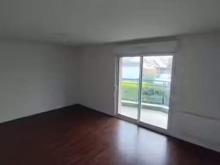 location appartement 2 pièces à quimperlé (29300) : à louer 2 pièces / 41m² quimperlé