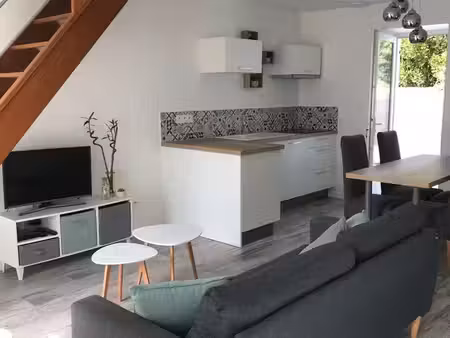 maison t3 meublé avec extérieur
