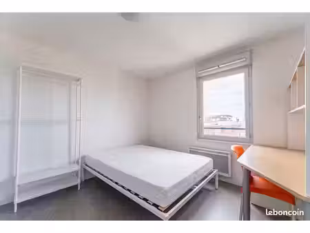 studio 1 pièce 19 m²
