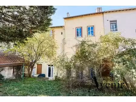 appartement 3 pièces 51 m²