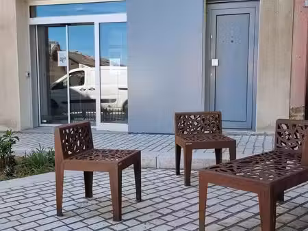 local commercial