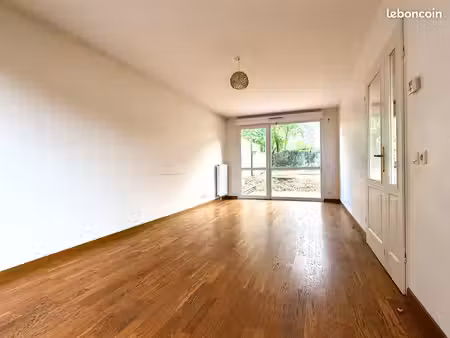 maison 5 pièces avec jardin et parking sécurisé