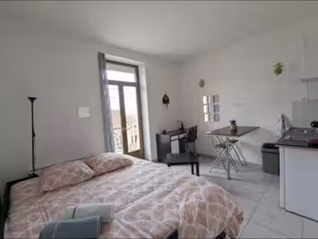 studio t1bis à louer