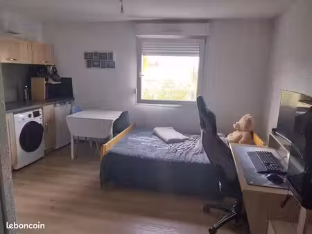 studio meublé/équipé avec garage au pied des facultés