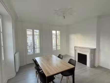 appartement t2 lumineux et rénové à neuf