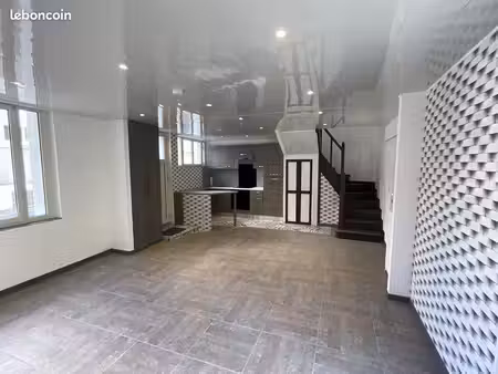 maison de ville 3 pièces 77 m²