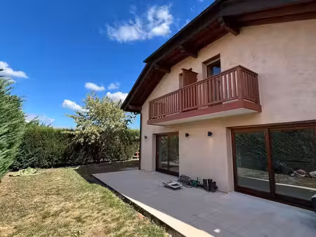 maison de 130 m2 au lieu dit norcier à louer