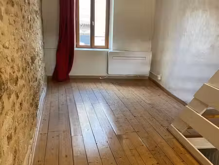 location studio à caumont sur durance