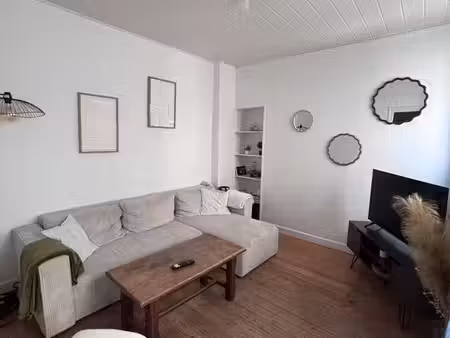 appartement duplex laval centre ville proche cathédrale 37m² surface au sol – 29m² habitab