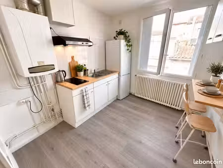 t2 meublé de 53 m² avec terrasse - hypercentre de marmande