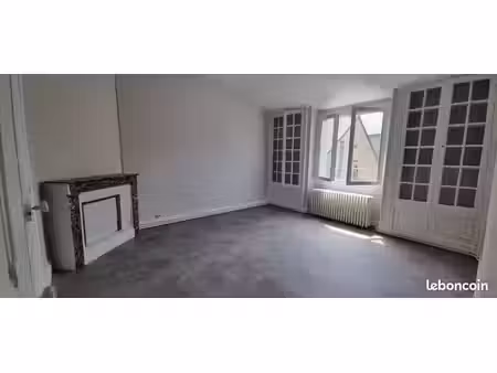 grand f3 rue andré messager