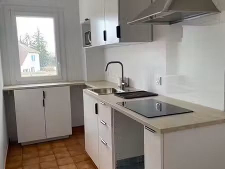 appartement t2 45 m2 + 2 parking