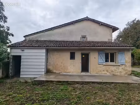 a 10 minutes de fargues maison en pierre de 135m² double sejour cuis 3 chambres 2 sde 2wc 