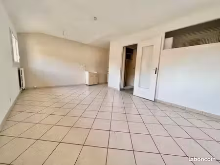 appartement 1 pièce 27 m²