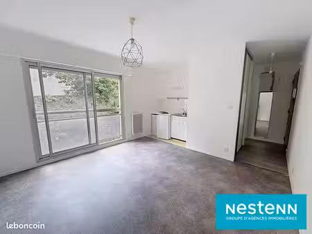 studio 1 pièce 23 m²