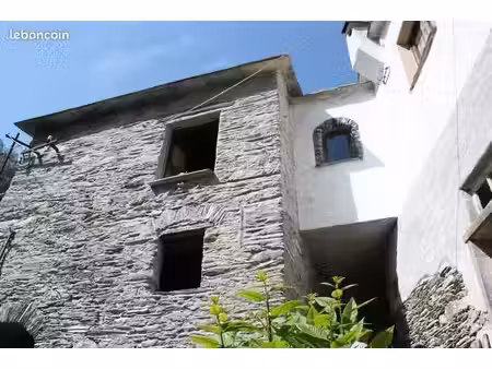 italie  ligurie  maison avec terrain a vendre
