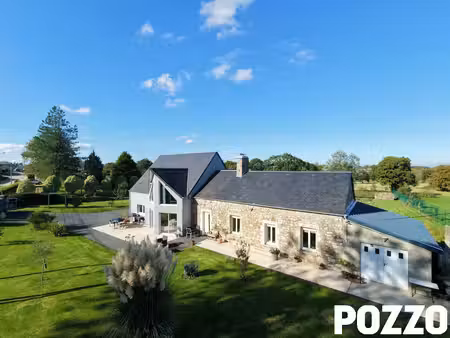 maison bricquebec en cotentin 6 pièce(s) 205.5 m2 - quettetot - très bon état - lumineux -