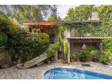 propriété de caractère avec piscine et un studio indépendant