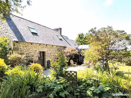 propriété 9 pièces 145 m²