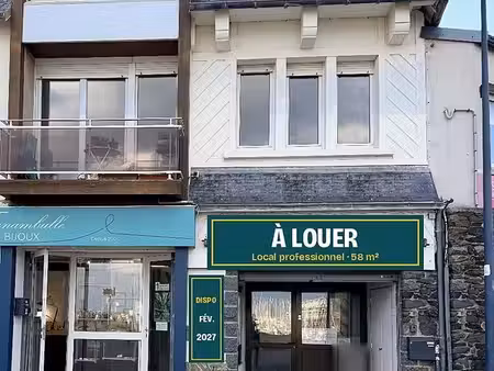 local pro 58 m² face au port – binic centre